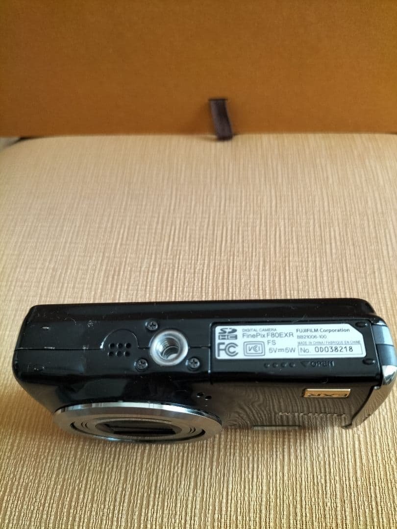 FinePix F80 EXR 動作確認済 バッテリー付き